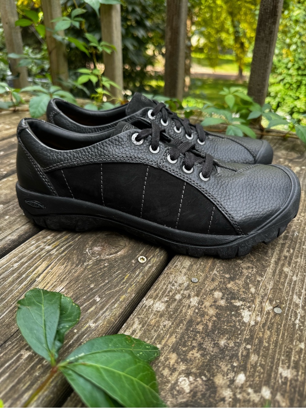 KEEN WOMEN'S PRESIDIO Sneakers SOFT TOE Leather Nubuck Lace-Up Sneakers Size 11